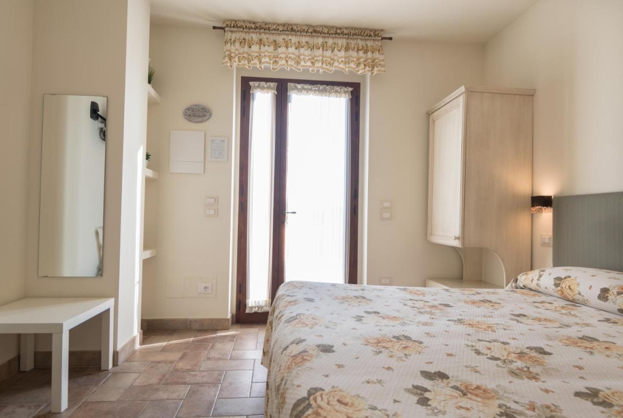 Bed and Breakfast Rosa Di Assisi Bastia Umbra Exterior foto