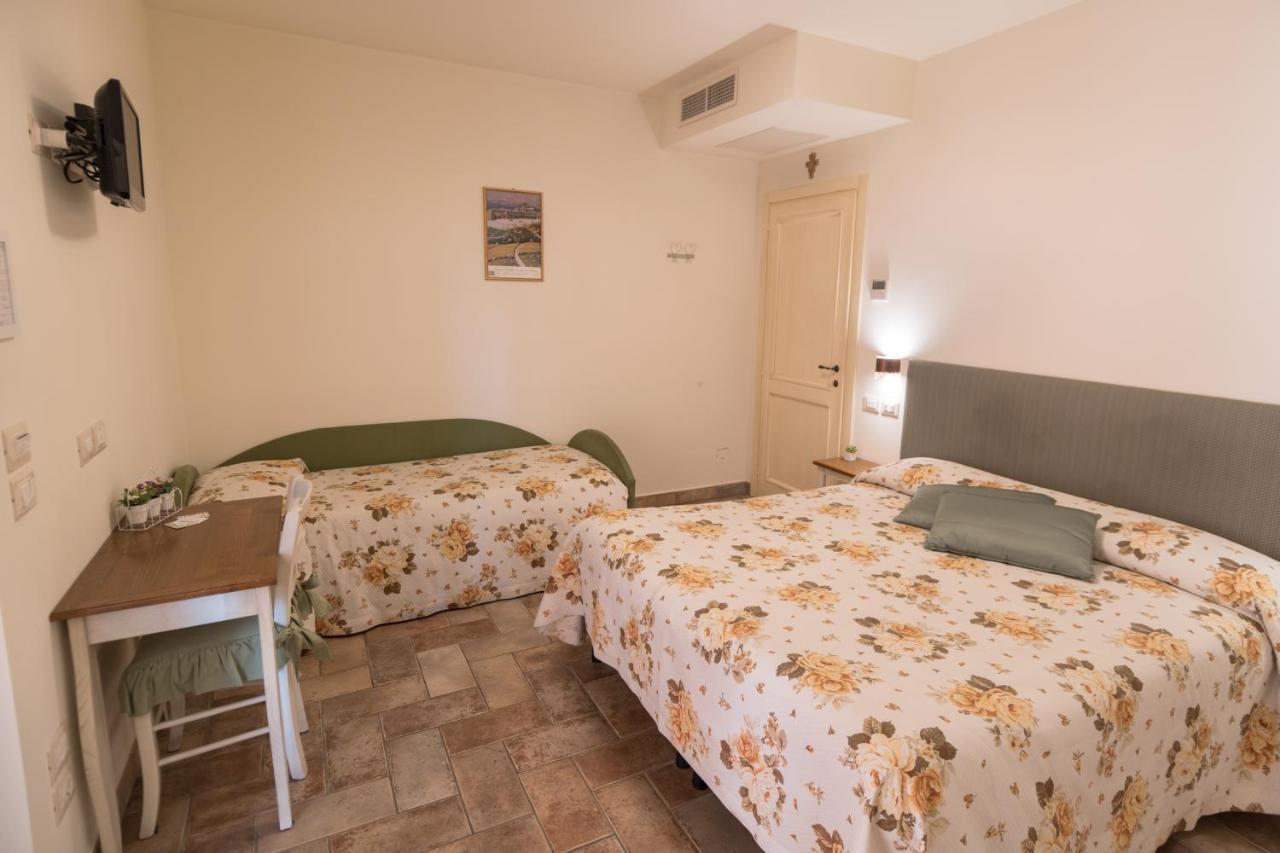 Bed and Breakfast Rosa Di Assisi Bastia Umbra Exterior foto