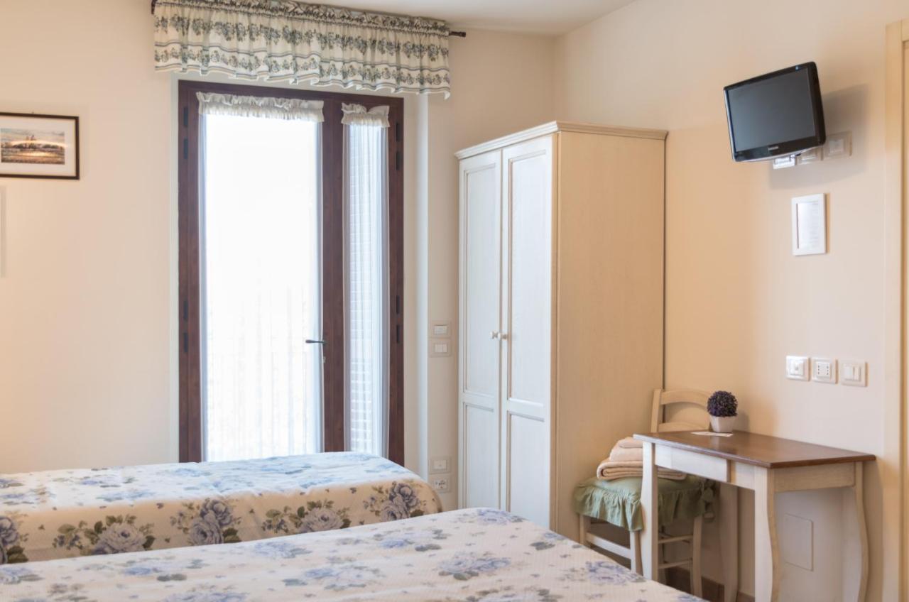 Bed and Breakfast Rosa Di Assisi Bastia Umbra Exterior foto