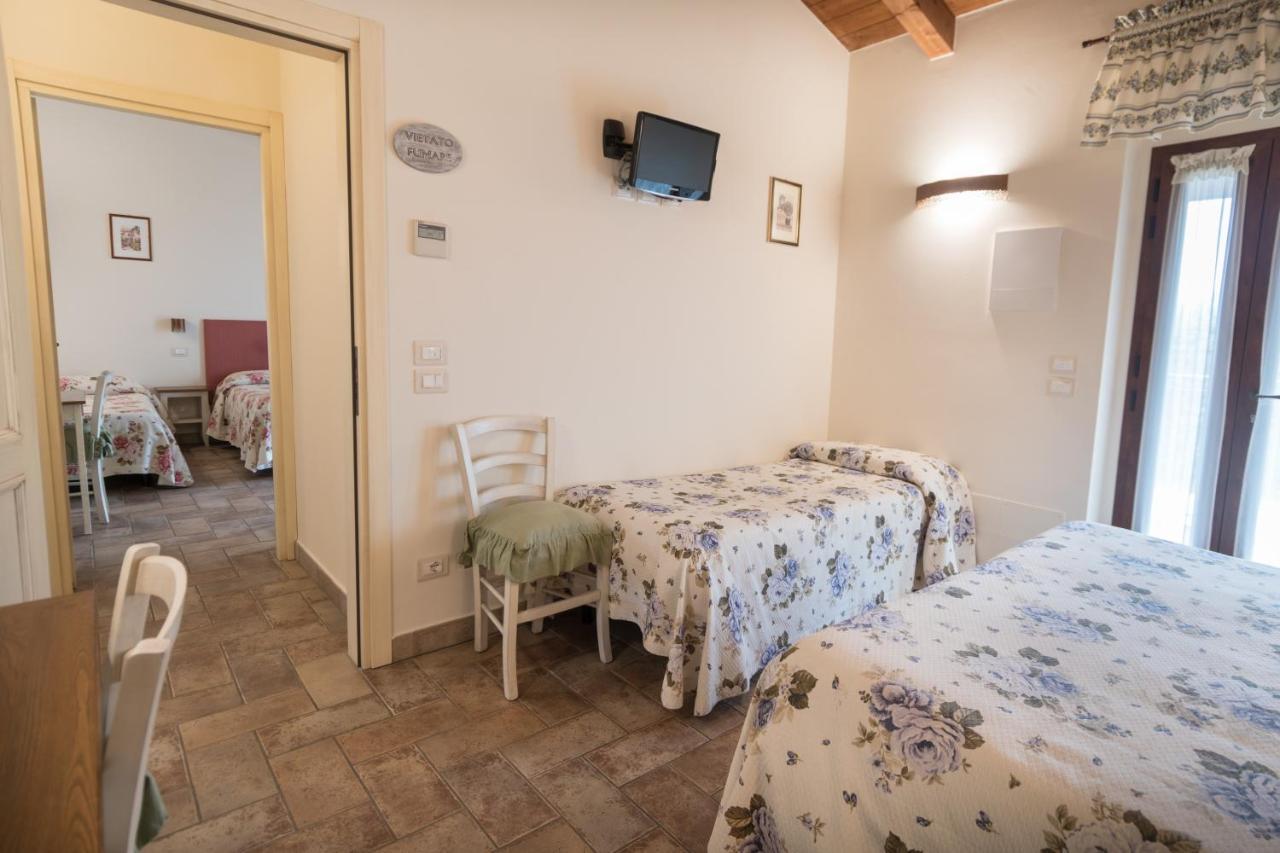 Bed and Breakfast Rosa Di Assisi Bastia Umbra Exterior foto