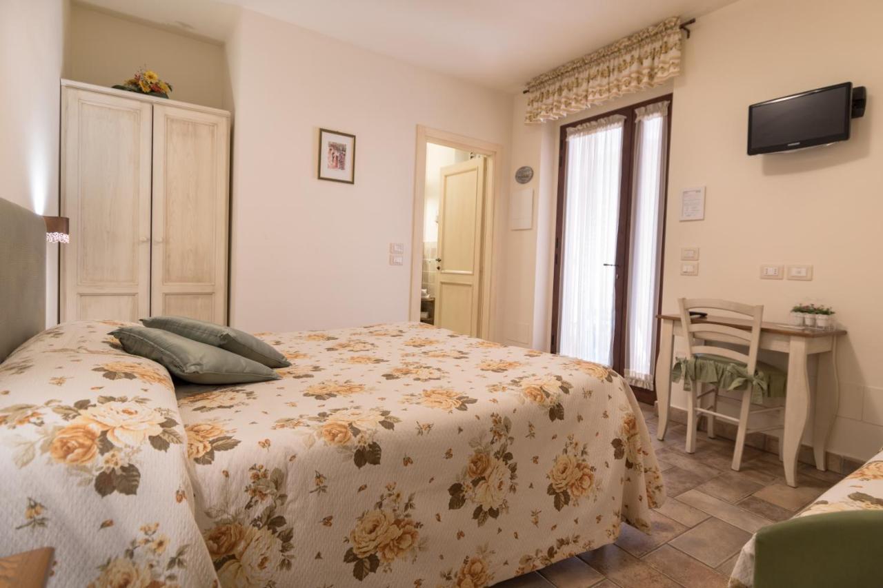 Bed and Breakfast Rosa Di Assisi Bastia Umbra Exterior foto